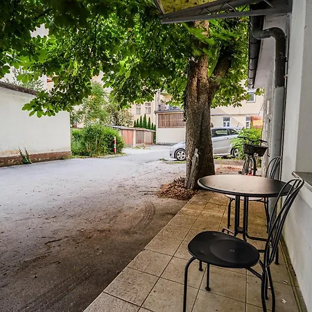 Cankar's Private Place The Luxe Appartement *