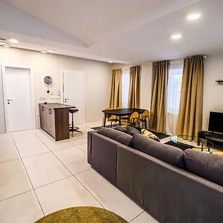 Cankar's Private Place The Luxe *