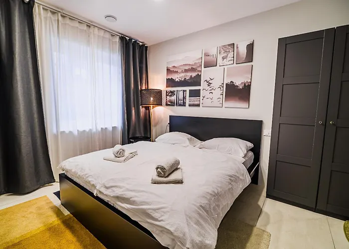 Cankar's Private Place The Luxe Apartament *