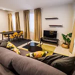アパート Cankar's Private Place The Luxe